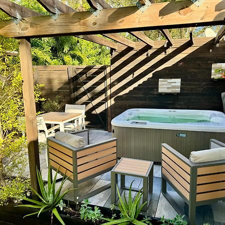 Hot Tub House On Golf Course! 10 Mins To The Beach Miami Esterno foto